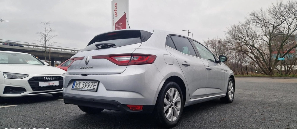 Renault Megane cena 38800 przebieg: 215000, rok produkcji 2018 z Warszawa małe 667